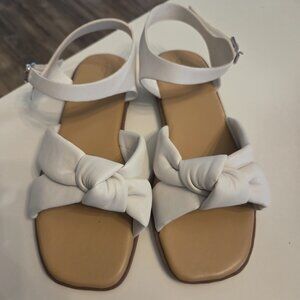 Girls White Flats w/ Bow Detail Old Navy